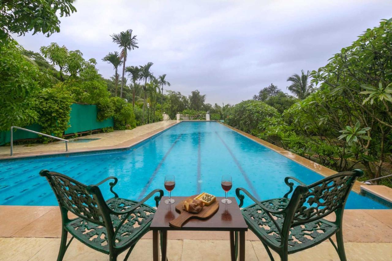 Stayvista'S Casa Palmera - Pet-Friendly Villa With Pool, Garden With Gazebo, And Indoor & Outdoor Games Alībāg Eksteriør bilde
