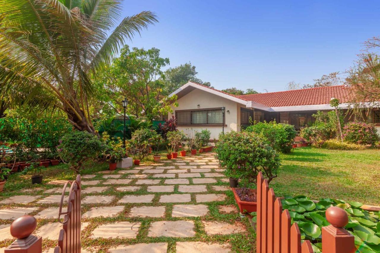 Stayvista'S Casa Palmera - Pet-Friendly Villa With Pool, Garden With Gazebo, And Indoor & Outdoor Games Alībāg Eksteriør bilde