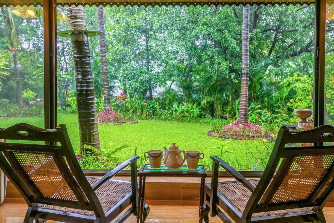 Stayvista'S Casa Palmera - Pet-Friendly Villa With Pool, Garden With Gazebo, And Indoor & Outdoor Games Alībāg Eksteriør bilde