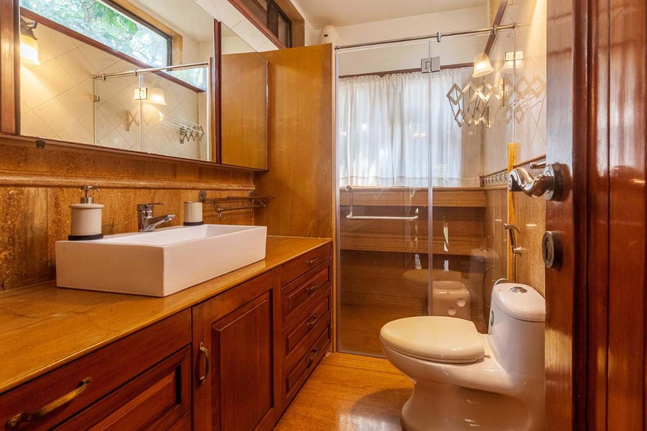 Stayvista'S Casa Palmera - Pet-Friendly Villa With Pool, Garden With Gazebo, And Indoor & Outdoor Games Alībāg Eksteriør bilde