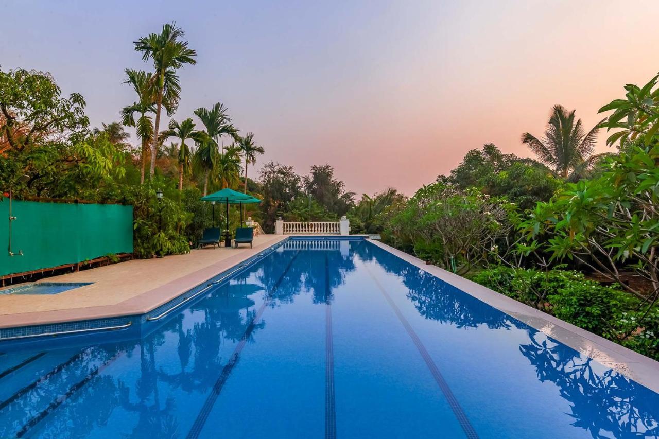 Stayvista'S Casa Palmera - Pet-Friendly Villa With Pool, Garden With Gazebo, And Indoor & Outdoor Games Alībāg Eksteriør bilde