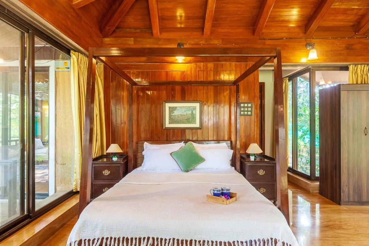 Stayvista'S Casa Palmera - Pet-Friendly Villa With Pool, Garden With Gazebo, And Indoor & Outdoor Games Alībāg Eksteriør bilde